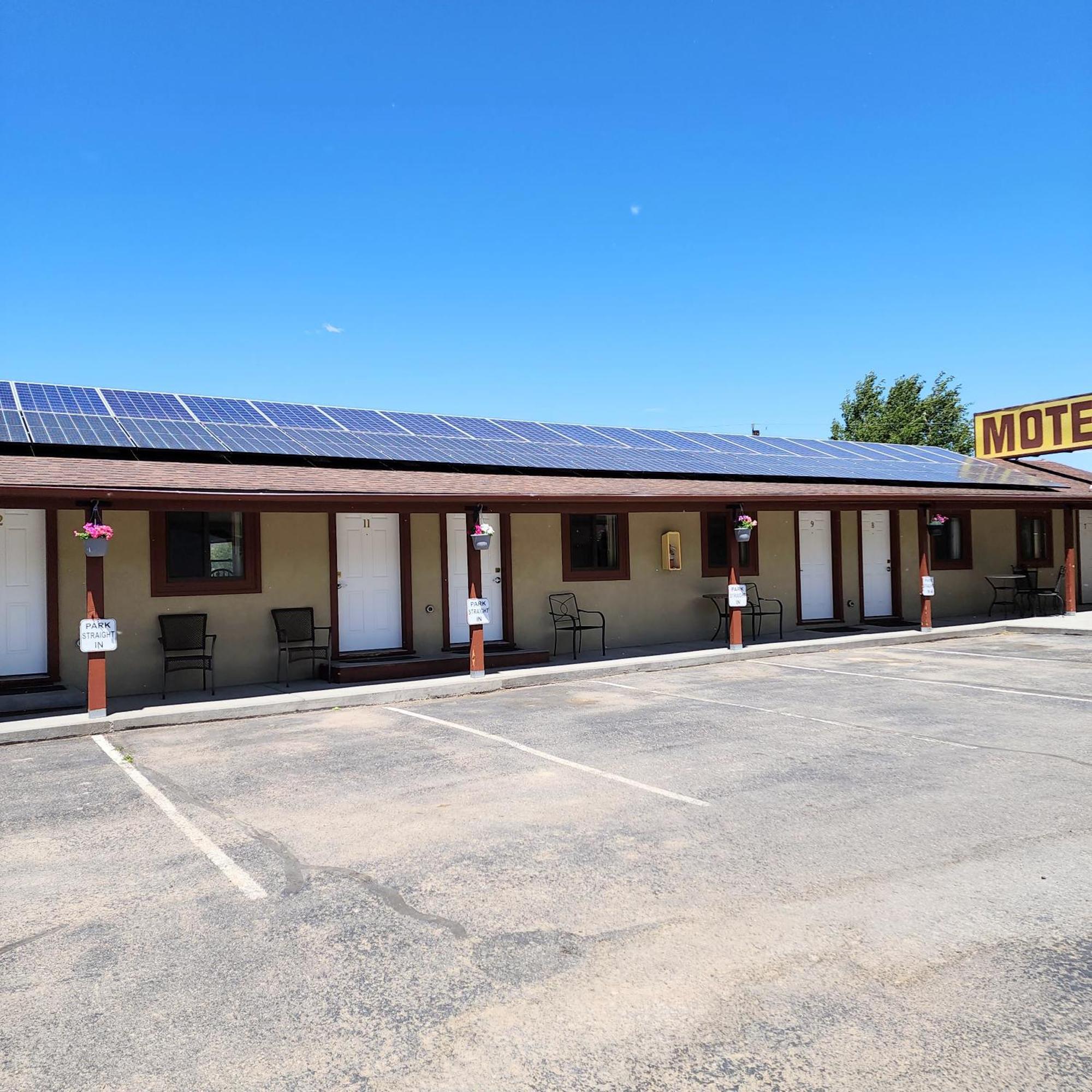 Canyon Motel Near Rocky Mountain National Park Hot Sulphur Springs Zewnętrze zdjęcie